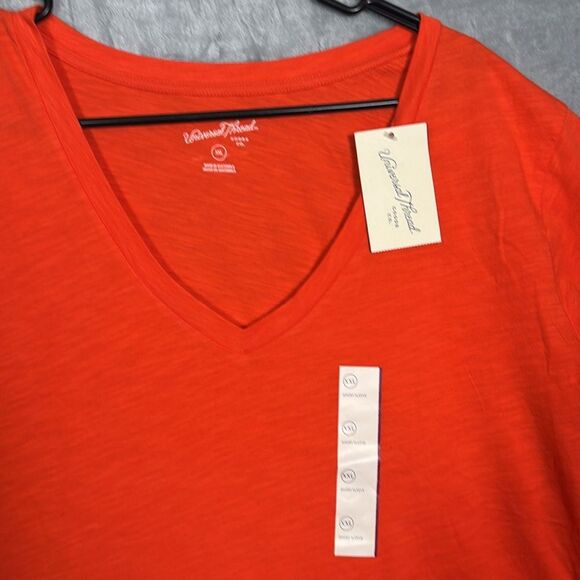 NWT New Universal Threads Coral Vneck Soft Short Sleeve Tshirt Top Size XXL - Picture 2 of 8